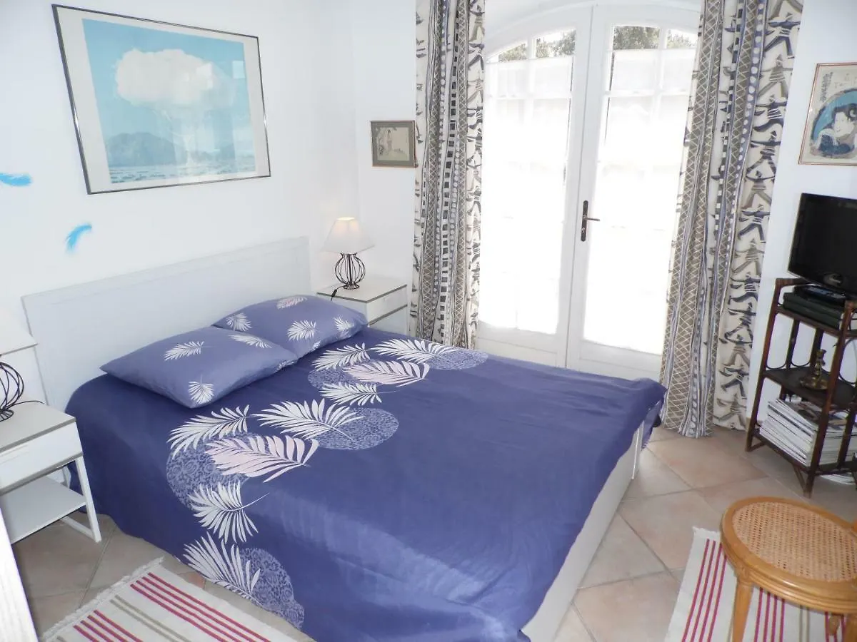 Villa 342 M2 Classee 4 Etoiles Sur 1 Ha - Provence Besse-sur-Issole
