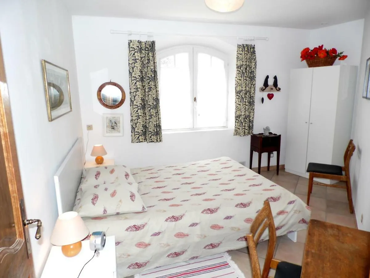 Villa 342 M2 Classee 4 Etoiles Sur 1 Ha - Provence Besse-sur-Issole