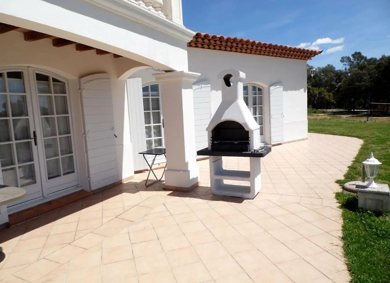 Villa 342 M2 Classee 4 Etoiles Sur 1 Ha - Provence Besse-sur-Issole